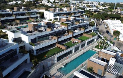 Resale - Apartment - Duplex - Marbella - Cabopino