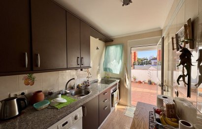 Resale - Apartment - Penthouse - Estepona - Estepona Centro
