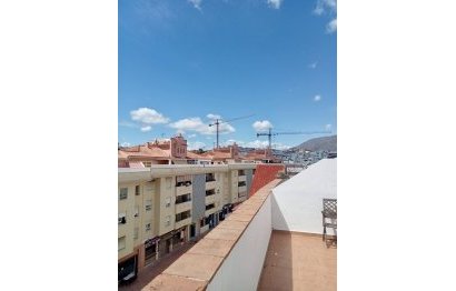 Resale - Apartment - Penthouse - Estepona - Estepona Centro