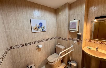 Resale - Apartment - Penthouse - Estepona - Estepona Centro