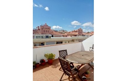Resale - Apartment - Penthouse - Estepona - Estepona Centro
