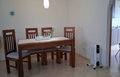 Resale - Apartment - Penthouse - Estepona - Estepona Centro