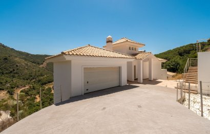 Resale - House - Detached Villa - Benahavís - Benahavís Centro
