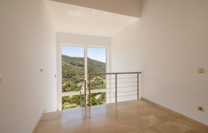 Resale - House - Detached Villa - Benahavís - Benahavís Centro