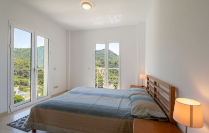 Resale - House - Detached Villa - Benahavís - Benahavís Centro