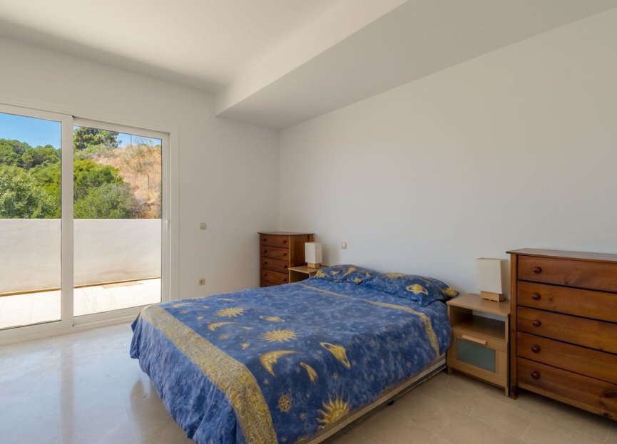 Resale - House - Detached Villa - Benahavís - Benahavís Centro