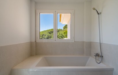 Resale - House - Detached Villa - Benahavís - Benahavís Centro