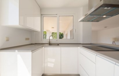 Resale - House - Detached Villa - Benahavís - Benahavís Centro