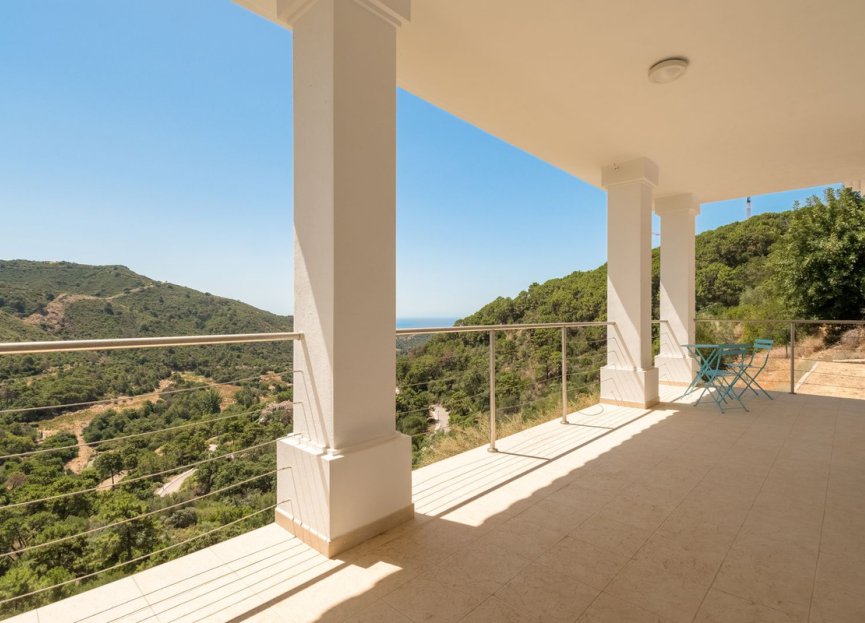 Resale - House - Detached Villa - Benahavís - Benahavís Centro