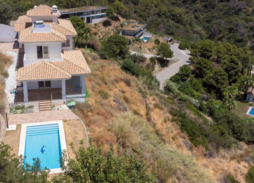 Resale - House - Detached Villa - Benahavís - Benahavís Centro