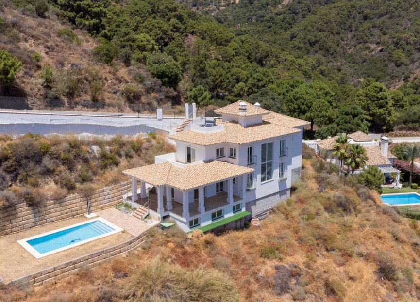 Resale - House - Detached Villa - Benahavís - Benahavís Centro