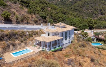 Resale - House - Detached Villa - Benahavís - Benahavís Centro