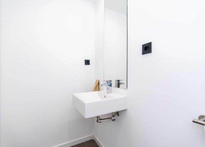 Resale - House - Townhouse - Estepona - Cancelada