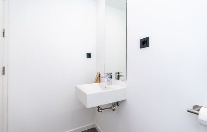 Resale - House - Townhouse - Estepona - Cancelada