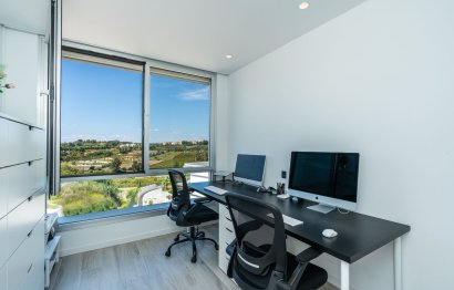 Resale - House - Townhouse - Estepona - Cancelada