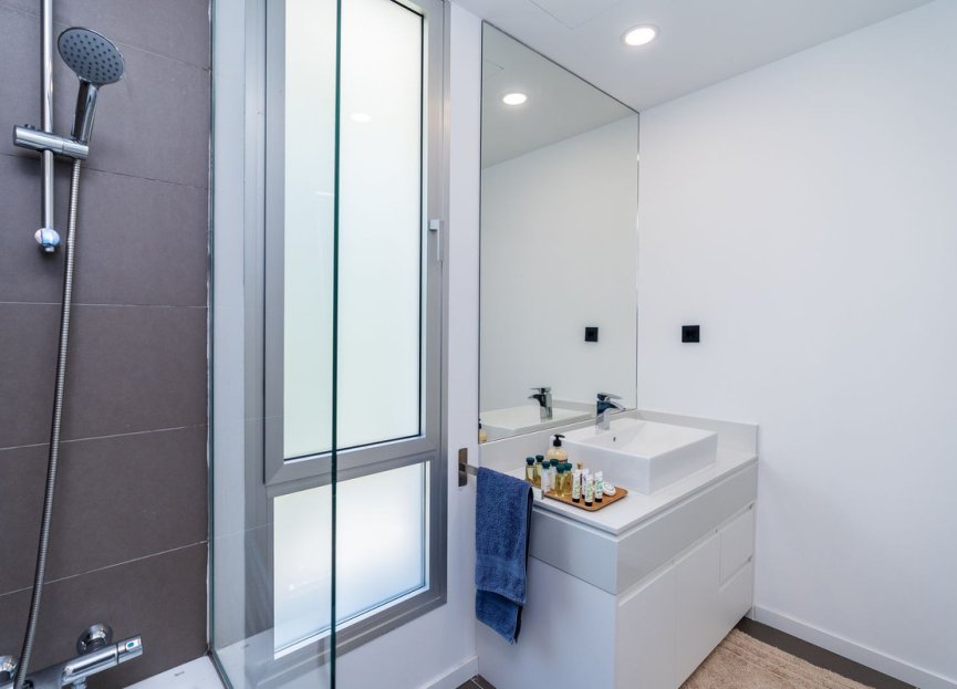 Resale - House - Townhouse - Estepona - Cancelada