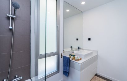 Resale - House - Townhouse - Estepona - Cancelada