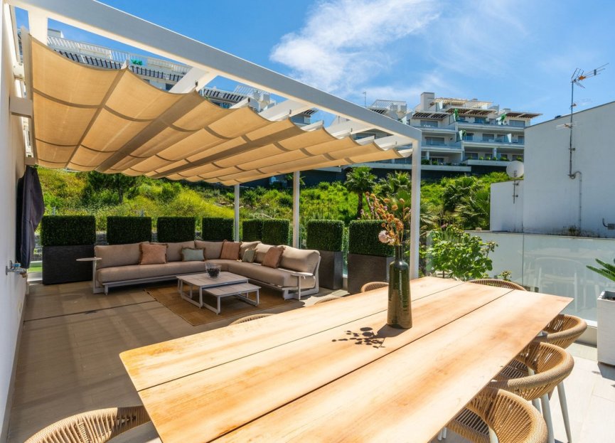 Resale - House - Townhouse - Estepona - Cancelada