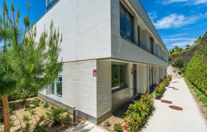 Resale - House - Townhouse - Estepona - Cancelada