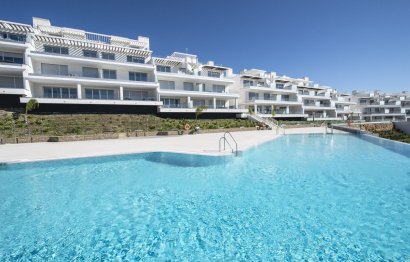 Resale - House - Townhouse - Estepona - Cancelada