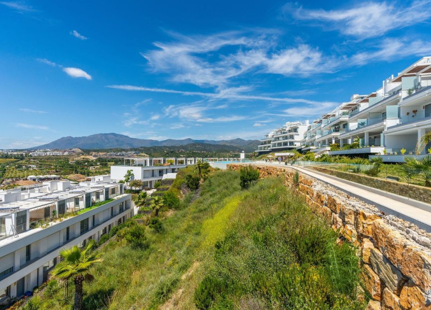 Resale - House - Townhouse - Estepona - Cancelada