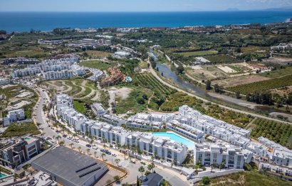 Resale - House - Townhouse - Estepona - Cancelada