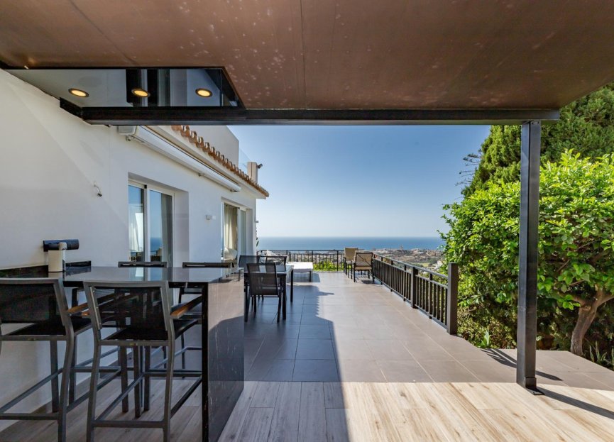 Resale - House - Detached Villa - Benalmádena - Benalmadena Centro