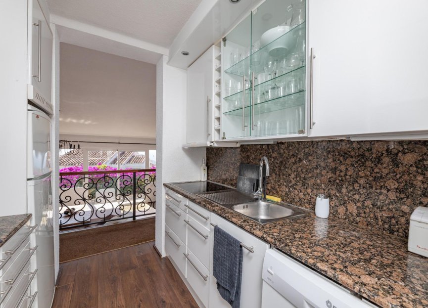 Resale - House - Detached Villa - Benalmádena - Benalmadena Centro