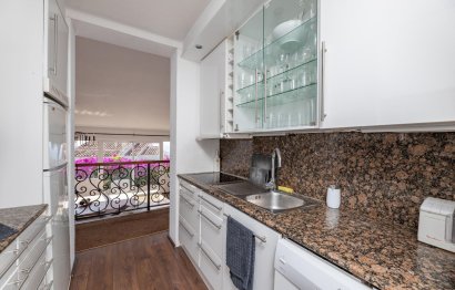 Resale - House - Detached Villa - Benalmádena - Benalmadena Centro