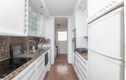 Resale - House - Detached Villa - Benalmádena - Benalmadena Centro