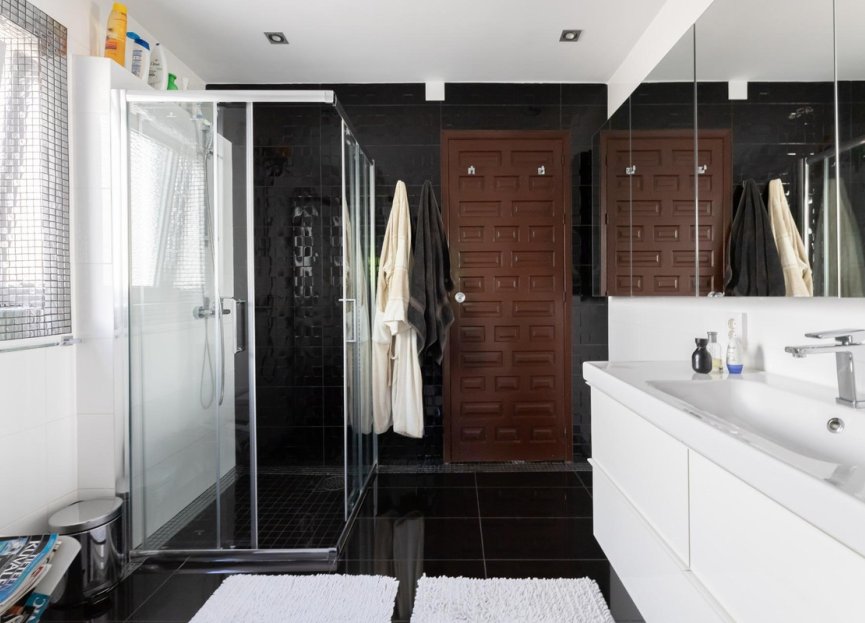 Resale - House - Detached Villa - Benalmádena - Benalmadena Centro