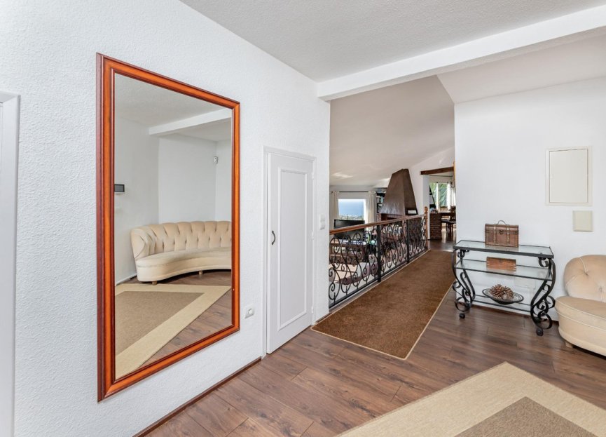 Resale - House - Detached Villa - Benalmádena - Benalmadena Centro