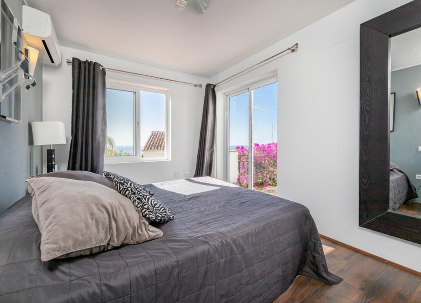 Resale - House - Detached Villa - Benalmádena - Benalmadena Centro