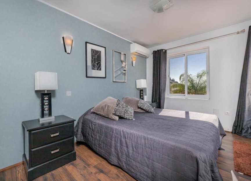 Resale - House - Detached Villa - Benalmádena - Benalmadena Centro