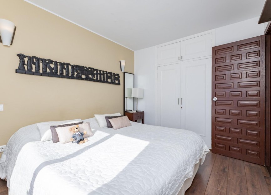 Resale - House - Detached Villa - Benalmádena - Benalmadena Centro