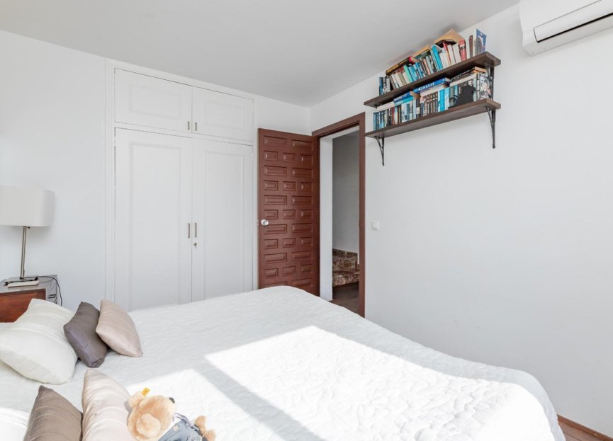 Resale - House - Detached Villa - Benalmádena - Benalmadena Centro