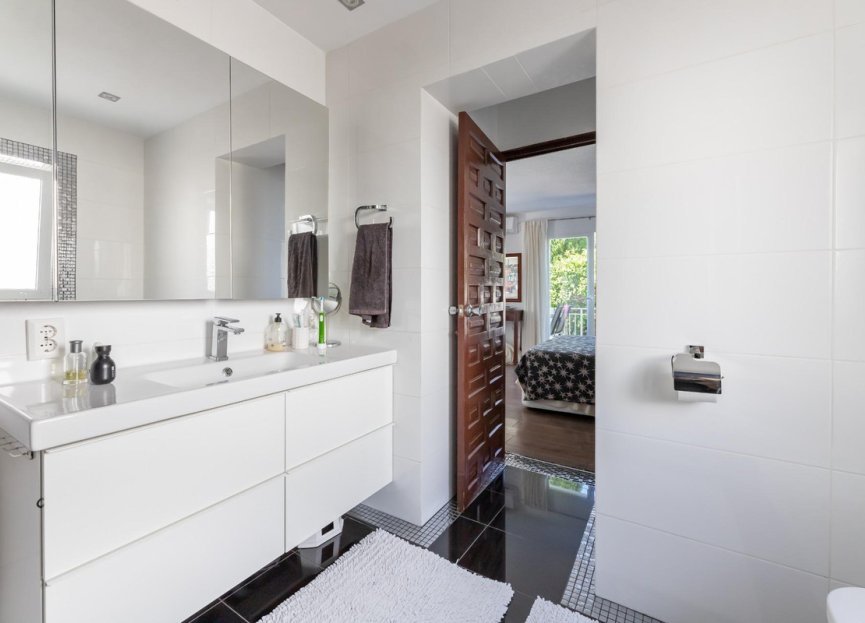 Resale - House - Detached Villa - Benalmádena - Benalmadena Centro