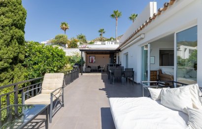 Resale - House - Detached Villa - Benalmádena - Benalmadena Centro