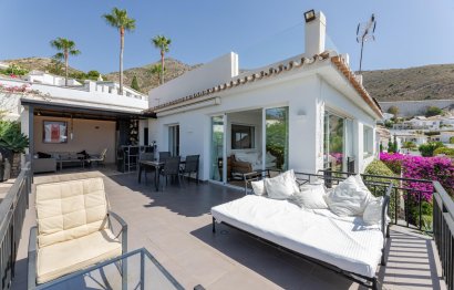 Resale - House - Detached Villa - Benalmádena - Benalmadena Centro