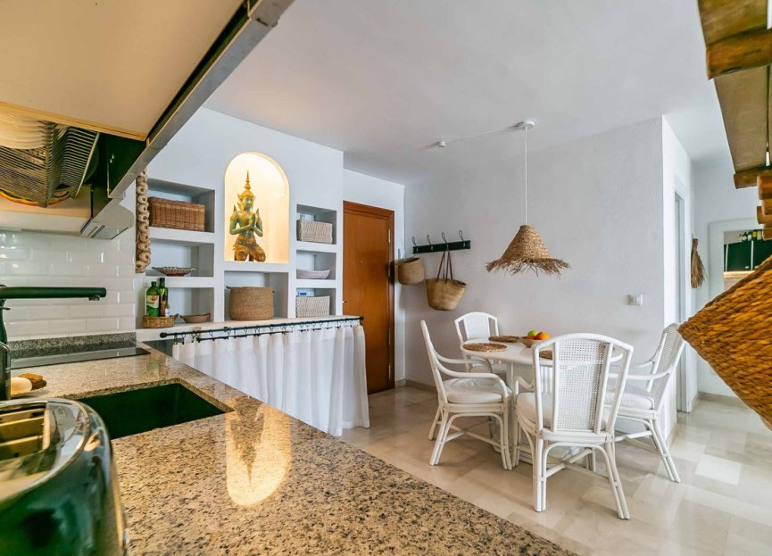 Resale - Apartment - Top Floor Apartment - Fuengirola - Fuengirola Centro