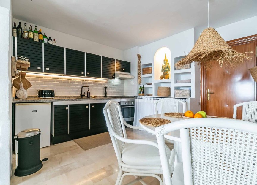 Resale - Apartment - Top Floor Apartment - Fuengirola - Fuengirola Centro