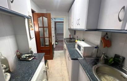 Resale - Apartment - Middle Floor Apartment - Fuengirola - Fuengirola Centro