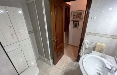 Resale - Apartment - Middle Floor Apartment - Fuengirola - Fuengirola Centro