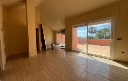 Resale - Apartment - Penthouse - Marbella - Puerto Banús