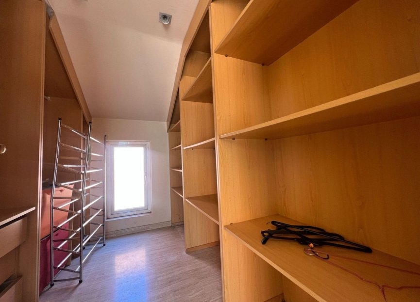 Resale - Apartment - Penthouse - Marbella - Puerto Banús