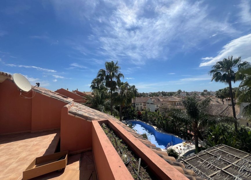 Resale - Apartment - Penthouse - Marbella - Puerto Banús