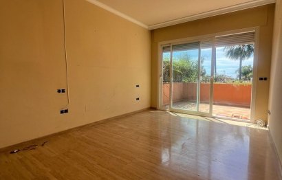 Resale - Apartment - Penthouse - Marbella - Puerto Banús