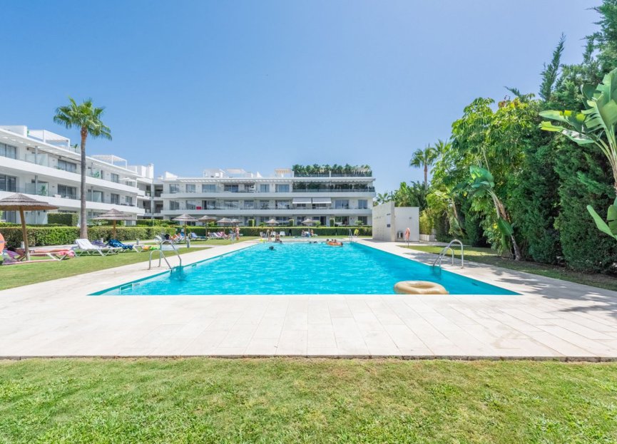 Resale - Apartment - Penthouse - Estepona - Bel Air