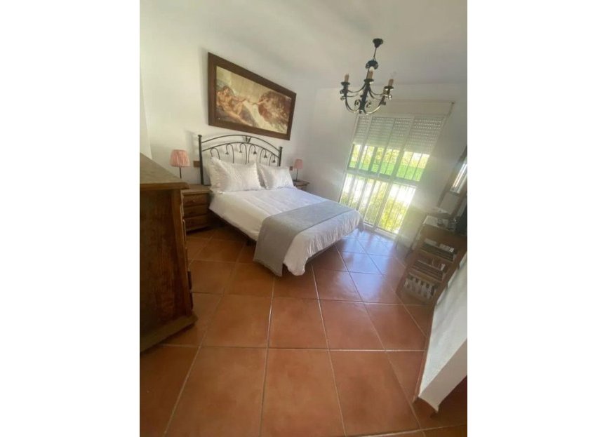 Resale - House - Semi-Detached House - Marbella - Marbella Centro