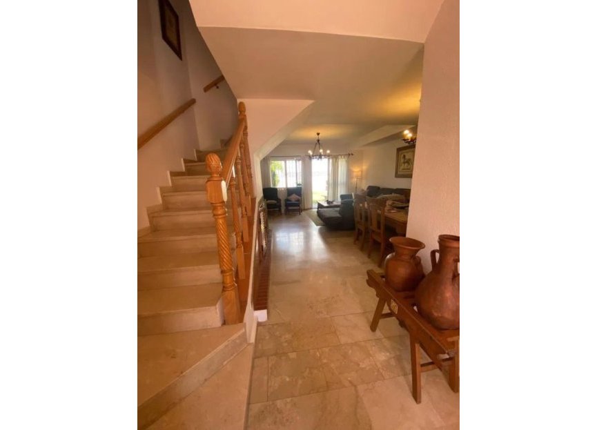 Resale - House - Semi-Detached House - Marbella - Marbella Centro